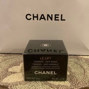 SOLD! Le Lift Recontouring Massage Mask